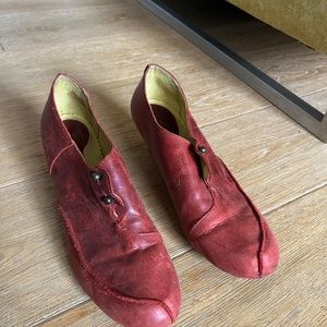 Bootie Shoe European